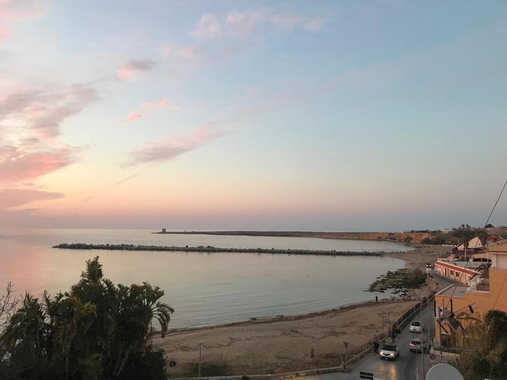 Appartamento Le Onde Terrasini Exteriör bild